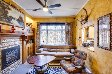 Photo of property in 93 Shakespeare Road, Bluff Hill, Napier, 4110