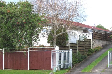 Photo of property in 9 Wycherley Drive, Bucklands Beach, Auckland, 2014