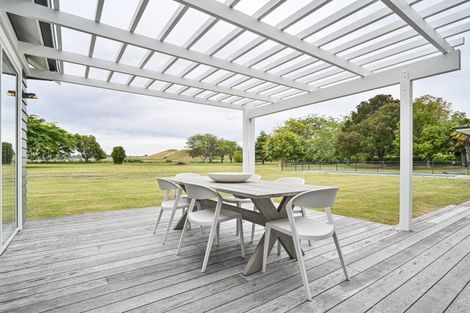 Photo of property in 664a Swamp Road, Puketapu, Napier, 4183