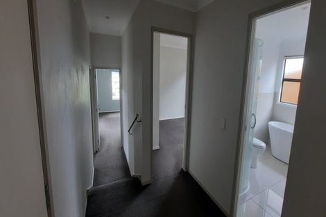 Photo of property in 29 Riverstone Drive, Riverstone Terraces, Upper Hutt, 5018