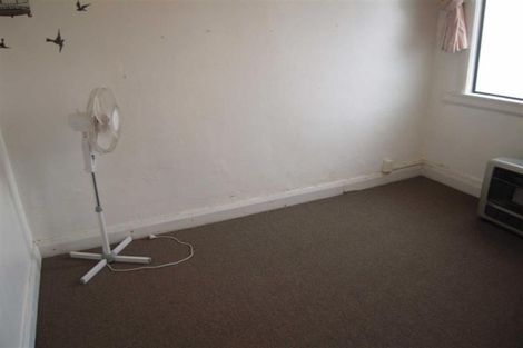 Photo of property in 127 Saint Aubyn Street, New Plymouth, 4310