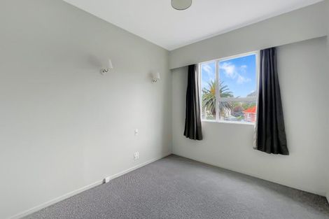 Photo of property in 2/11 Saint Georges Bay Road, Parnell, Auckland, 1052