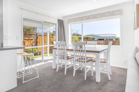 Photo of property in 33 Spyglass Lane, Whitby, Porirua, 5024
