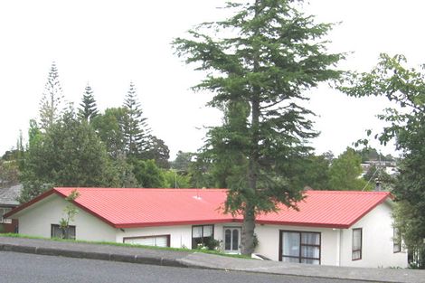 Photo of property in 80a Colwill Road, Massey, Auckland, 0614