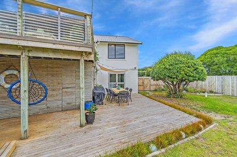 Photo of property in 279 Peka Peka Road, Peka Peka, Waikanae, 5391