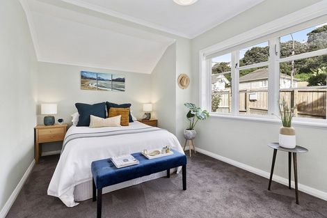 Photo of property in 69 Strathmore Avenue, Strathmore Park, Wellington, 6022