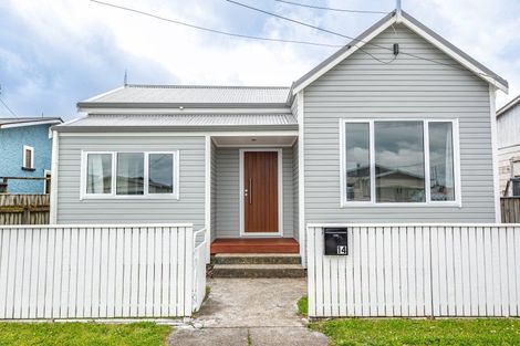 Photo of property in 14 Lowther Street, Whanganui, 4500