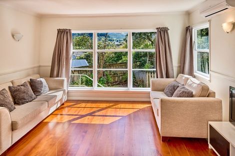 Photo of property in 6 Matai Street, Tawa, Wellington, 5028