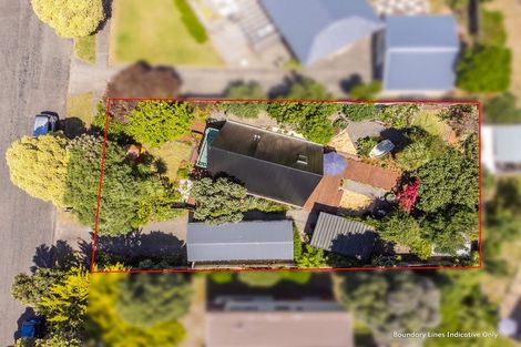 Photo of property in 10 Hastings Street, Waikanae Beach, Waikanae, 5036