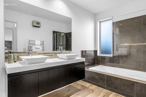 Photo of property in 10 Amy Place, Rangiora, 7400