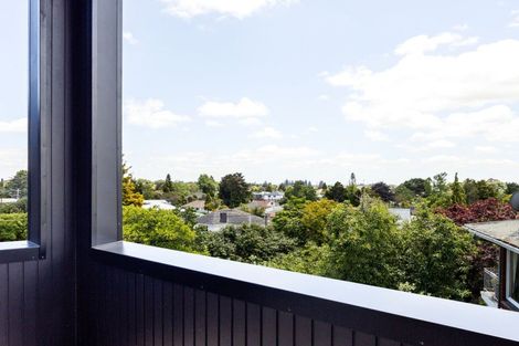 Photo of property in 3/7 Tarbett Road, Hillcrest, Hamilton, 3216