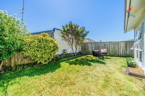 Photo of property in 1/1079 High Street, Taita, Lower Hutt, 5011