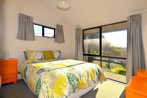 Photo of property in 23 Roore Street, Foxton Beach, Foxton, 4815