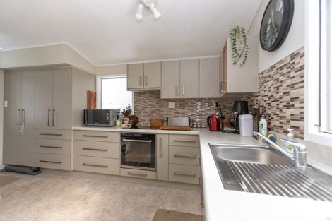 Photo of property in 721 State Highway 25, Waitakaruru, Thames, 3576