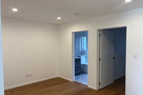 Photo of property in 38d Greenhill Crescent, Pakuranga, Auckland, 2010