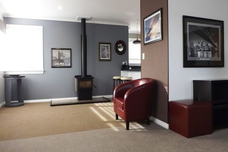 Photo of property in 44 Mako Mako Road, Levin, 5510