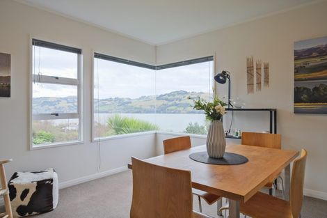 Photo of property in 22 Athol Place, Ravensbourne, Dunedin, 9022