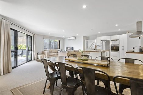 Photo of property in 28 The Close, Greenhithe, Auckland, 0632