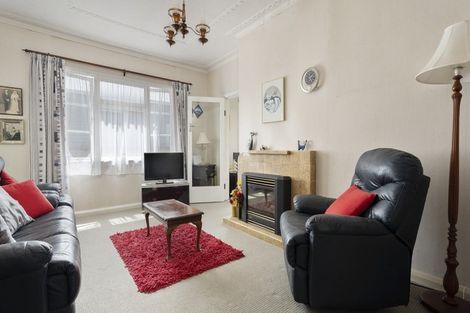 Photo of property in 29 Richmond Street, Fitzroy, New Plymouth, 4312