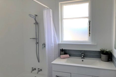 Photo of property in 9a Bamber Street, Castlecliff, Whanganui, 4501