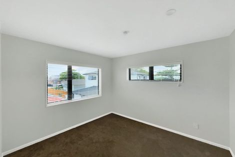 Photo of property in 4 Nicola Place, Mangere, Auckland, 2022