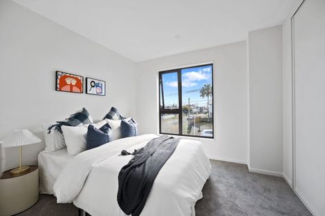 Photo of property in 17 Von Sturmer Street, Mangere East, Auckland, 2024