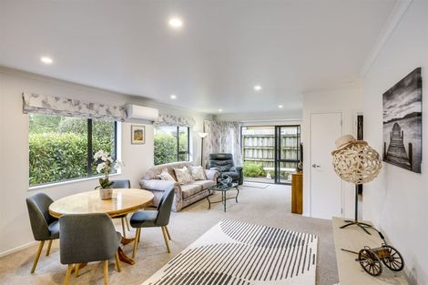 Photo of property in Parkvale Estate, 1232/7 Howard Street, Parkvale, Hastings, 4122