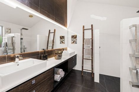 Photo of property in 11 Riverside Drive, Point Wells, Warkworth, 0986
