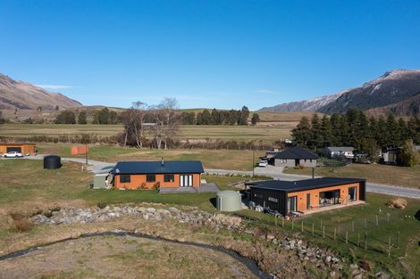 Photo of property in 11 Lakefield Close, Kingston, Athol, 9793