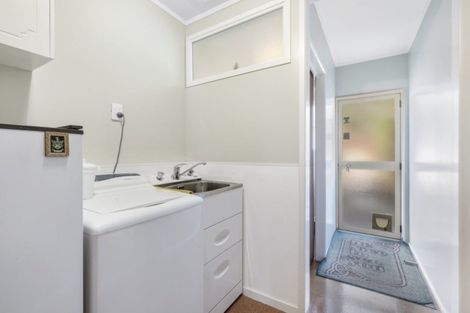 Photo of property in 19 Westholm Way, Pahurehure, Papakura, 2113