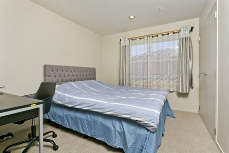 Photo of property in 311a Albany Highway, Rosedale, Auckland, 0632