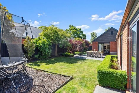 Photo of property in 50 Apsley Drive, Avonhead, Christchurch, 8042