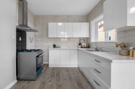 Photo of property in 158 Neville Street, Spreydon, Christchurch, 8024