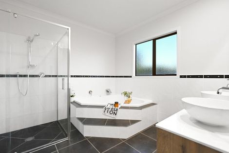 Photo of property in 392 Hukanui Road, Rototuna, Hamilton, 3210