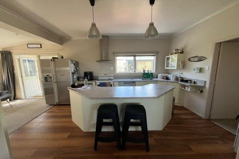 Photo of property in 7 Carter Crescent, Foxton Beach, Foxton, 4815