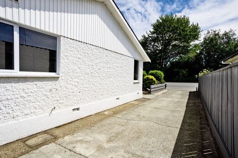 Photo of property in 1/237 Queens Drive, Windsor, Invercargill, 9810