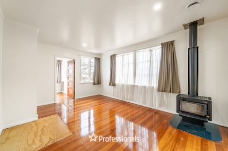 Photo of property in 11 Toomath Street, Naenae, Lower Hutt, 5011
