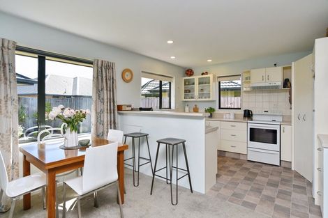 Photo of property in 17b Matawai Close, Rangiora, 7400