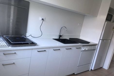 Photo of property in 10 Tercel Place, Sunnyhills, Auckland, 2010