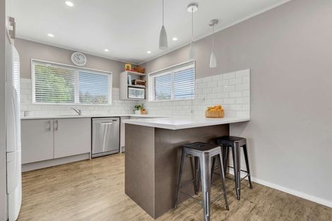 Photo of property in 4 Westbrook Place, Pomare, Rotorua, 3015