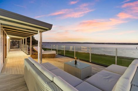 Photo of property in 690 Pukehina Parade, Pukehina, Te Puke, 3189