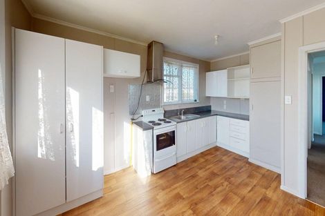 Photo of property in 33 Holland Crescent, Bulls, 4818