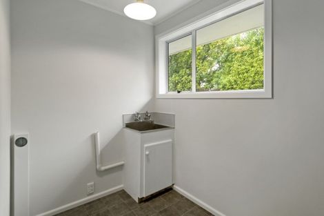 Photo of property in 33 Fenhall Street, Russley, Christchurch, 8042