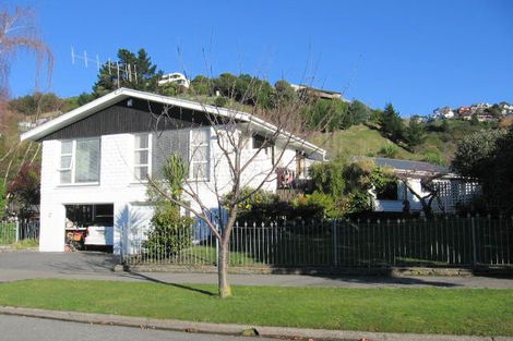 Photo of property in 27 Gunns Crescent, Cashmere, Christchurch, 8022