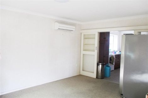 Photo of property in 5 Solway Avenue, Ilam, Christchurch, 8041