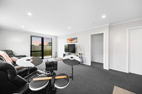 Photo of property in 41 Waruhia Crescent, Rototuna North, Hamilton, 3210