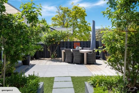 Photo of property in 18a Simla Avenue, Havelock North, 4130