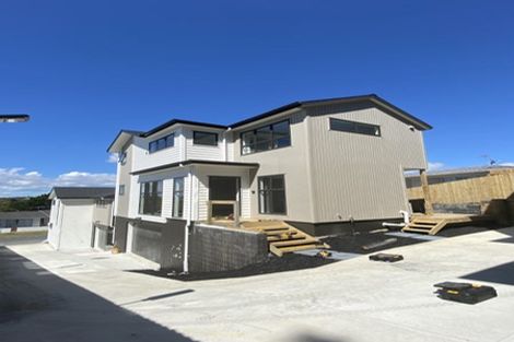 Photo of property in 13a Orton Street, Glenfield, Auckland, 0627