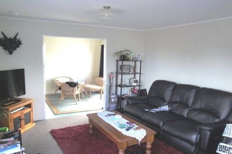 Photo of property in 37 Parakai Street, Paraparaumu, 5032
