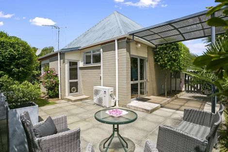 Photo of property in 50b Williams Street, Cambridge, 3434